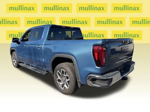 Certified 2024 GMC Sierra 1500 SLT w/ SLT Convenience Package image 8