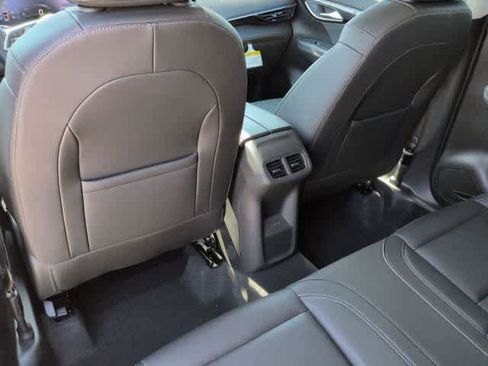 Used 2024 Buick Envision Preferred AWD/4WD image 18