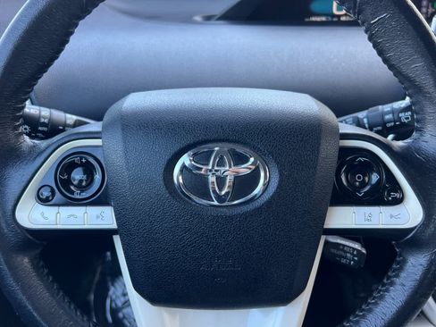 Used 2017 Toyota Prius Three FWD image 26