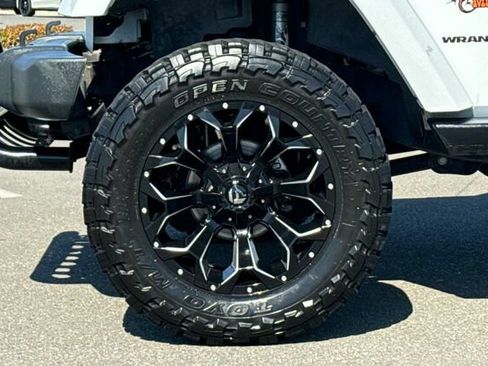 Used 2011 Jeep Wrangler Sport AWD/4WD image 23