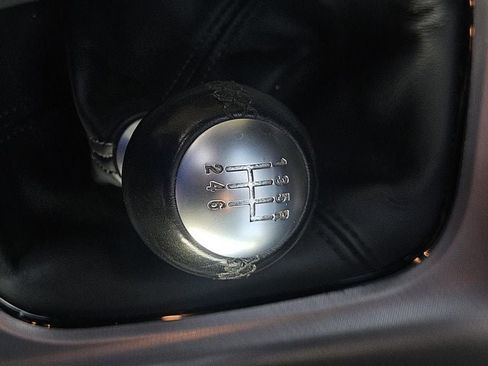 Used 2022 Dodge Challenger R/T w/ Plus Package image 19