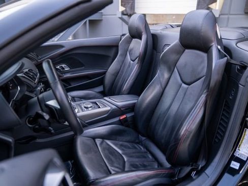 Used 2021 Audi R8 V10 image 43