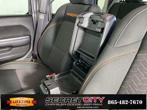 Used 2021 Jeep Gladiator Mojave image 26
