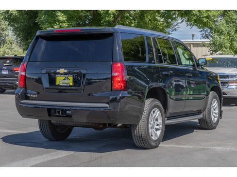 Used 2019 Chevrolet Tahoe LT image 3