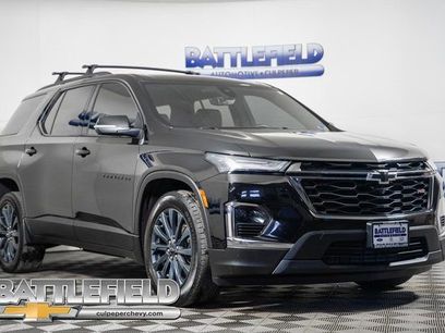 Used 2023 Chevrolet Traverse RS