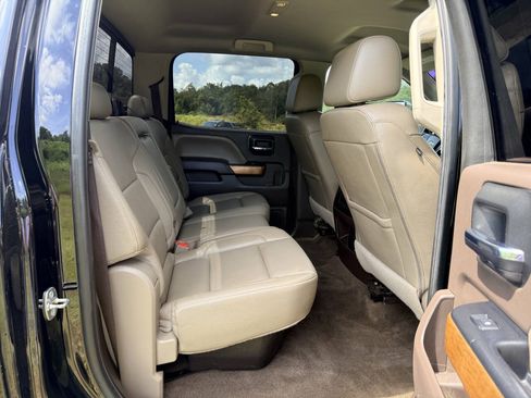 Used 2017 Chevrolet Silverado 1500 LTZ w/ LTZ Plus Package AWD/4WD image 13