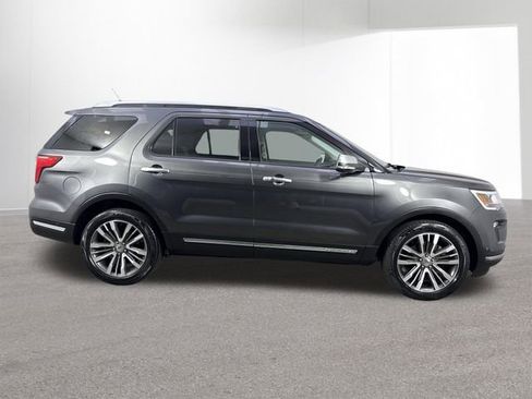 Used 2018 Ford Explorer Platinum AWD/4WD image 36