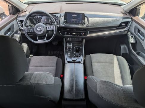 Used 2023 Nissan Rogue SV AWD/4WD image 11