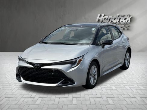 Used 2024 Toyota Corolla SE FWD image 7