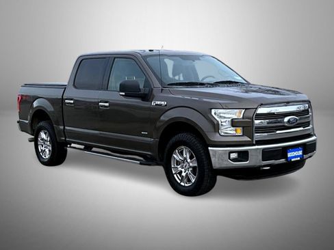 Used 2016 Ford F150 XLT w/ Equipment Group 301A Mid AWD/4WD image 3