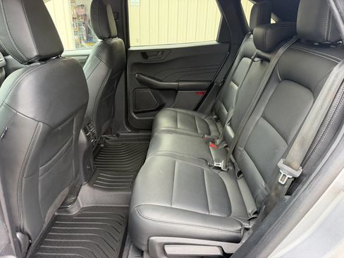 Used 2023 Ford Escape Active FWD image 15