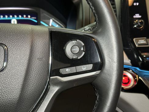 Certified 2024 Honda Odyssey Touring image 26