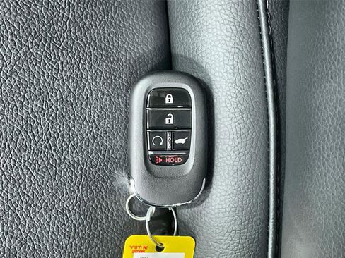 New 2025 Honda Pilot EX-L image 34