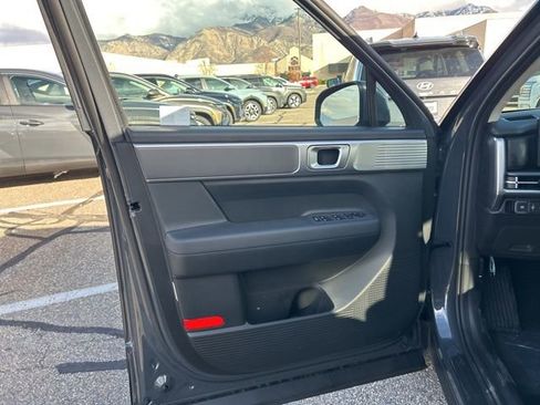 New 2026 Hyundai Santa Fe SE image 10