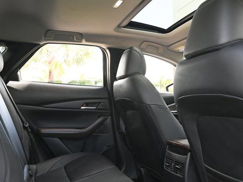 Certified 2025 MAZDA CX-30 AWD 2.5 S w/ Premium Package image 16