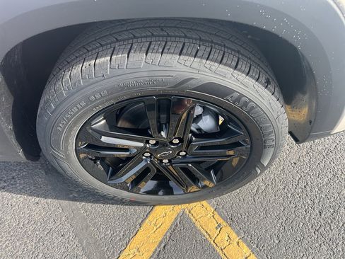 New 2026 Chevrolet Trax ACTIV w/ Driver Confidence Package image 2