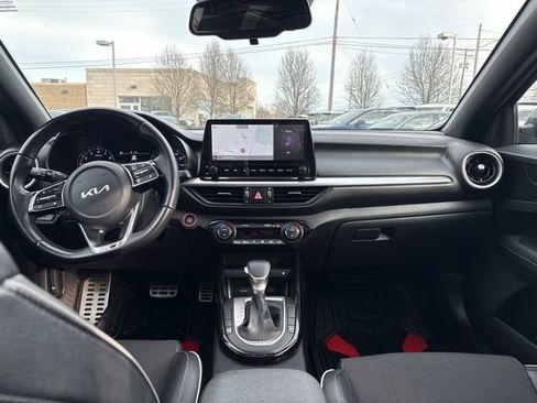 Used 2022 Kia Forte GT-Line w/ GT-Line Premium Package image 20