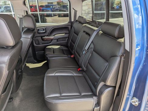 Used 2018 GMC Sierra 1500 SLT AWD/4WD image 24