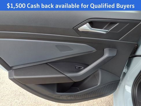 New 2025 Volkswagen Jetta SE image 14