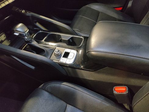 Used 2022 Kia Telluride EX w/ EX Premium Package FWD image 26