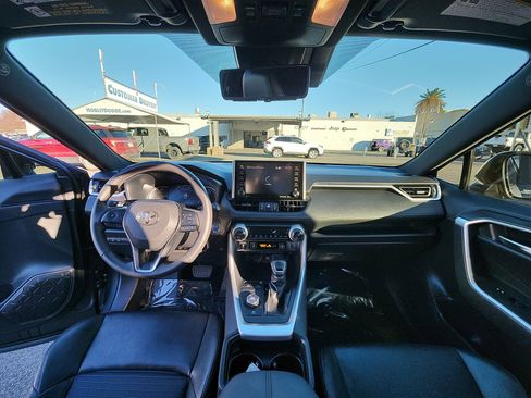 Used 2019 Toyota RAV4 XSE image 26