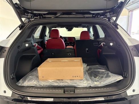 New 2026 Chevrolet Blazer EV SS image 16