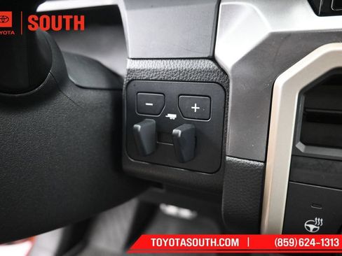 Used 2025 Toyota Tacoma TRD Sport w/ TRD Sport Upgrade Package AWD/4WD image 20