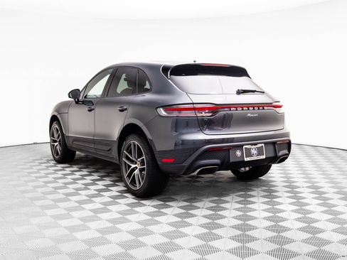 Certified 2026 Porsche Macan AWD/4WD image 3