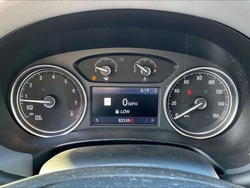 Used 2021 Buick Enclave Premium w/ Sun and Sites Package AWD/4WD image 20