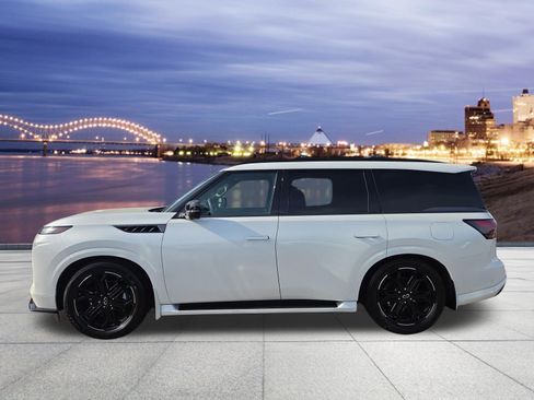 Used 2026 INFINITI QX80 4WD w/ Sport Exterior Package image 2