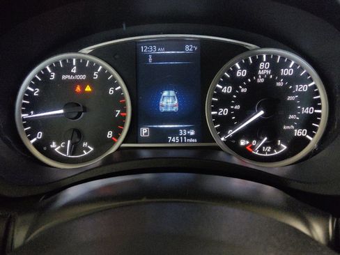 Used 2018 Nissan Sentra SV FWD image 23