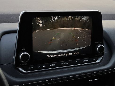 Certified 2023 Nissan Rogue SV w/ SV Premium B Package image 18