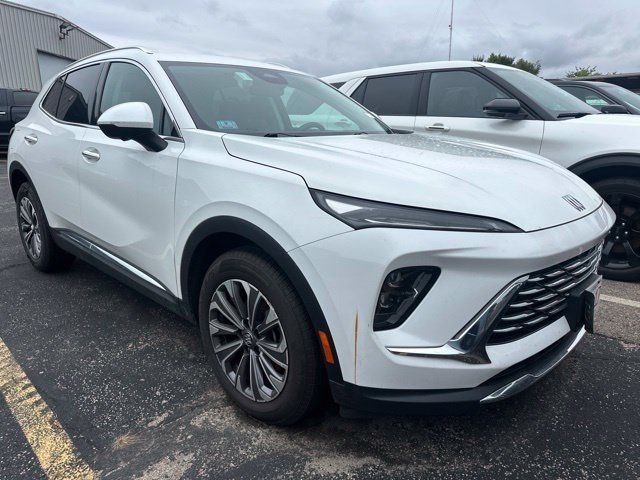 Used 2024 Buick Envision Preferred AWD/4WD image 2