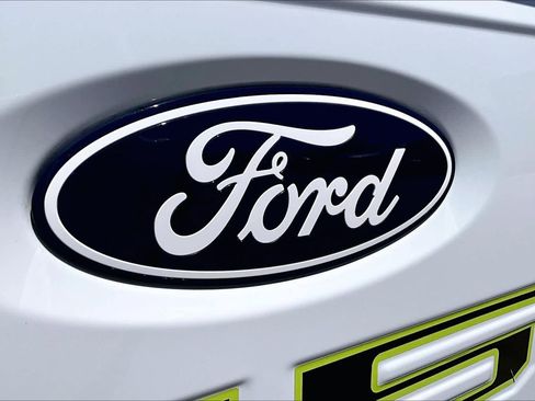 Used 2025 Ford F150 STX w/ Equipment Group 200A RWD image 30