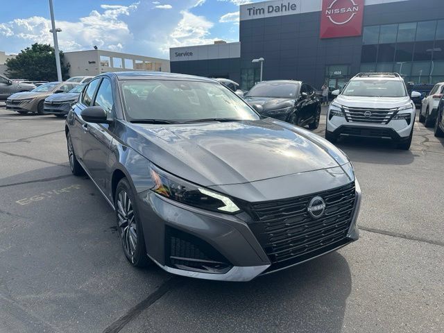 New 2026 Nissan Altima 2.5 SV AWD/4WD image 3