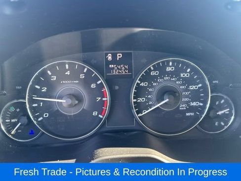 Used 2012 Subaru Outback 2.5i Limited w/ Moonroof Pkg AWD/4WD image 12
