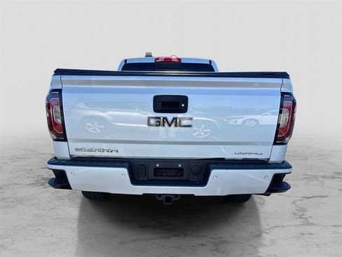 Used 2017 GMC Sierra 1500 Denali w/ Denali Ultimate Package image 4