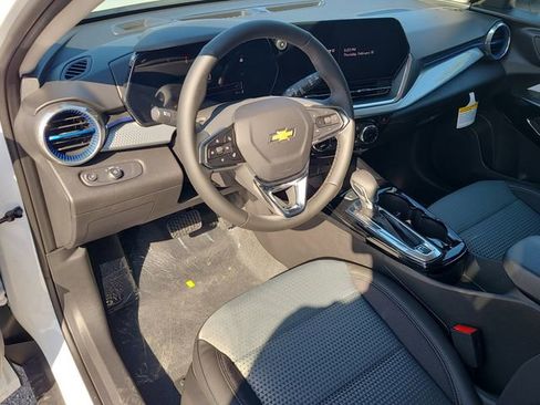 New 2026 Chevrolet Trax LT w/ Driver Confidence Package image 20