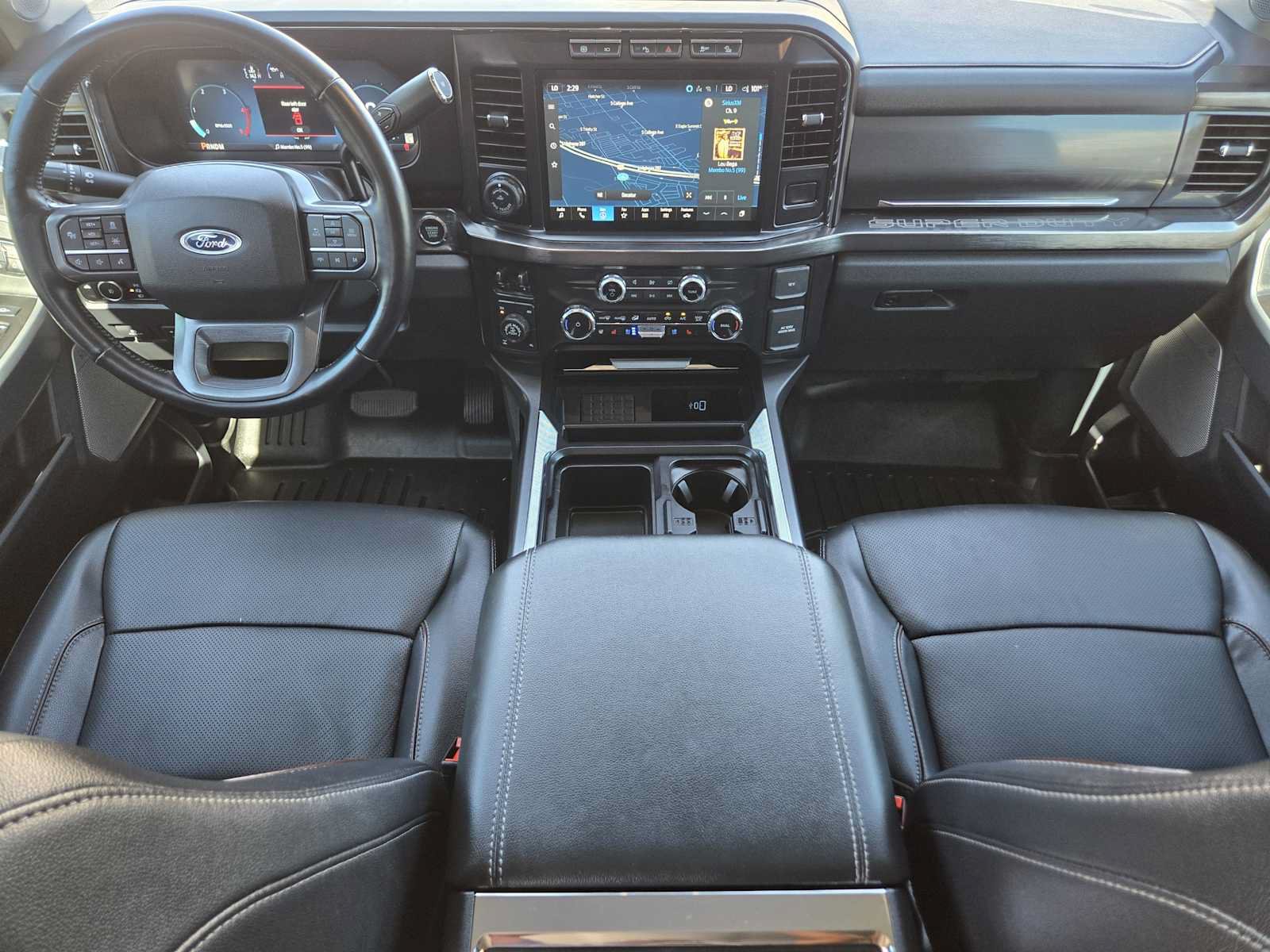 Used 2023 Ford F250 Lariat w/ Lariat Ultimate Package AWD/4WD image 25