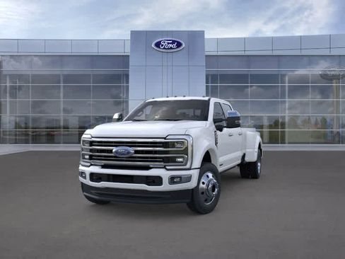 New 2026 Ford F450 Platinum w/ Platinum Plus Package image 2