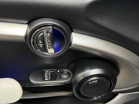 Used 2021 MINI Cooper SE w/ 6.5" Touchscreen Package FWD image 25