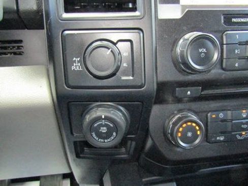 Used 2018 Ford F150 XL w/ Equipment Group 101A Mid AWD/4WD image 15
