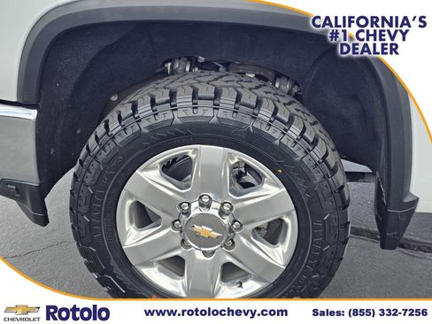 Used 2022 Chevrolet Silverado 2500 LTZ AWD/4WD image 12