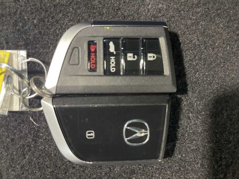Used 2025 Acura RDX SH-AWD image 20