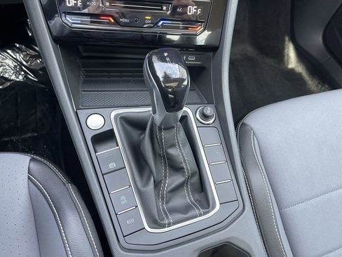 New 2026 Volkswagen Jetta SE FWD image 26