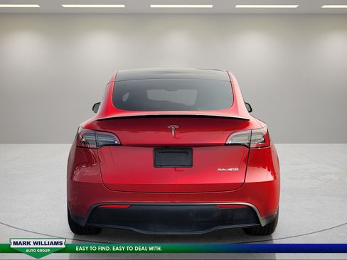Used 2022 Tesla Model Y Performance AWD/4WD image 5