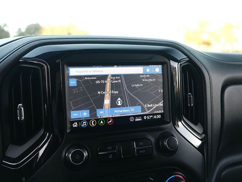 Used 2020 Chevrolet Silverado 2500 LTZ w/ LTZ Premium Package image 34