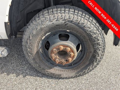 Used 2015 RAM 3500 Tradesman w/ Chrome Appearance Group image 11