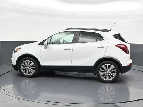 Used 2019 Buick Encore Preferred FWD image 2