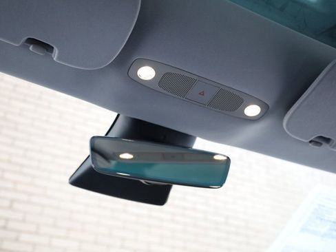 Used 2018 Tesla Model 3 Long Range image 27